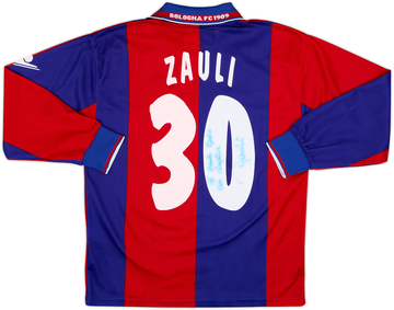 Bologna 2001-02 Home