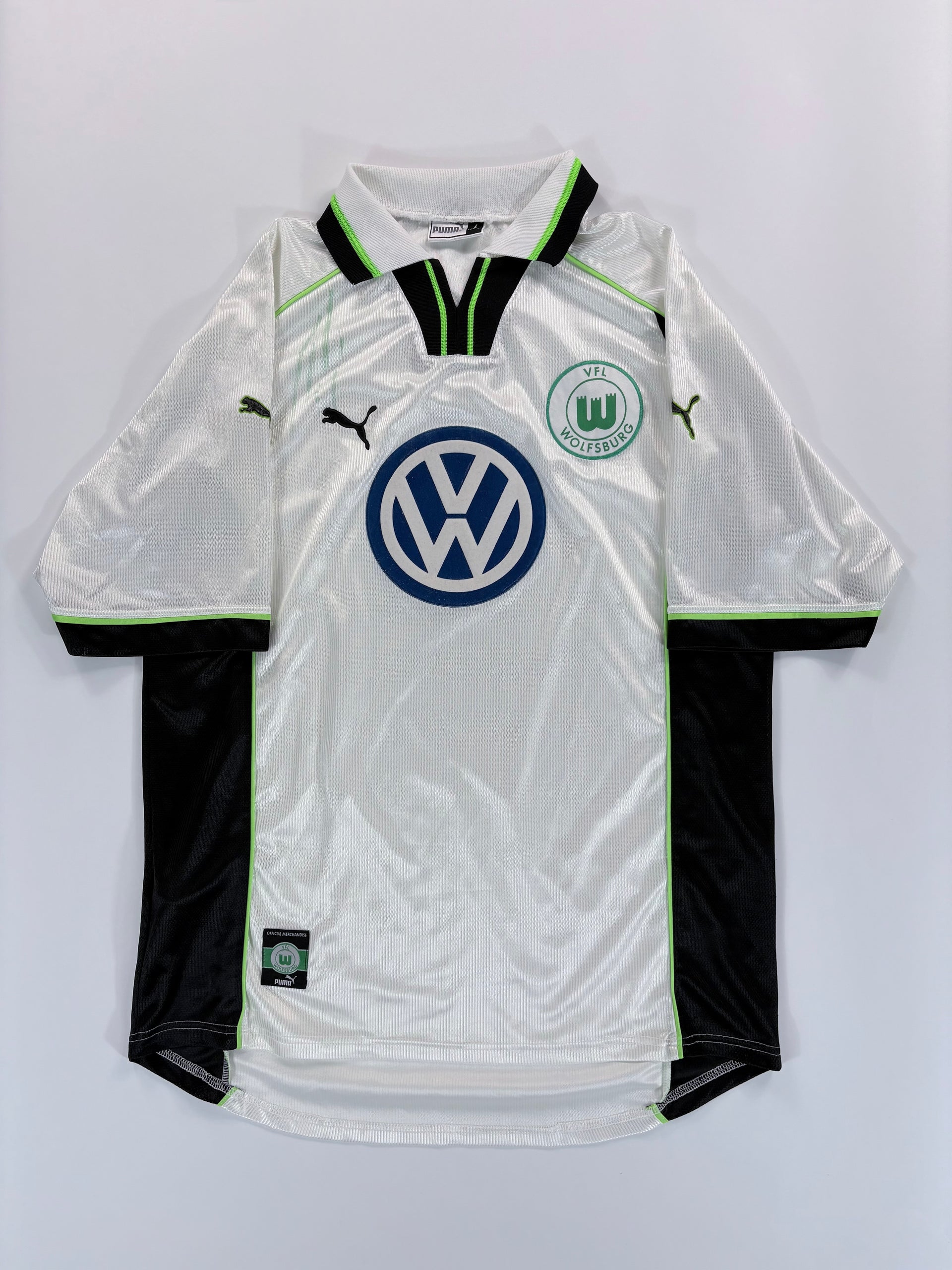 Wolfsburg 1999-00 Home