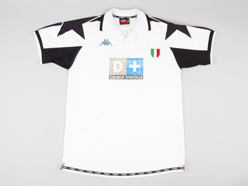 Juventus 1999-00 Away