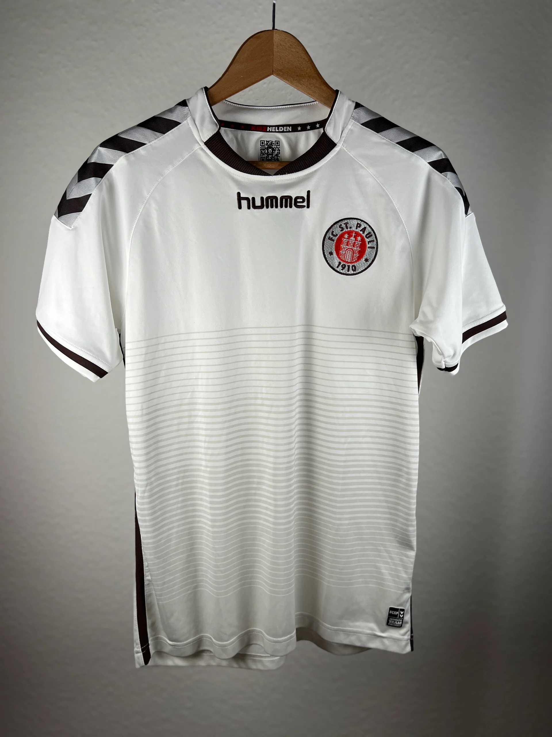 St Pauli 2014-15 Away