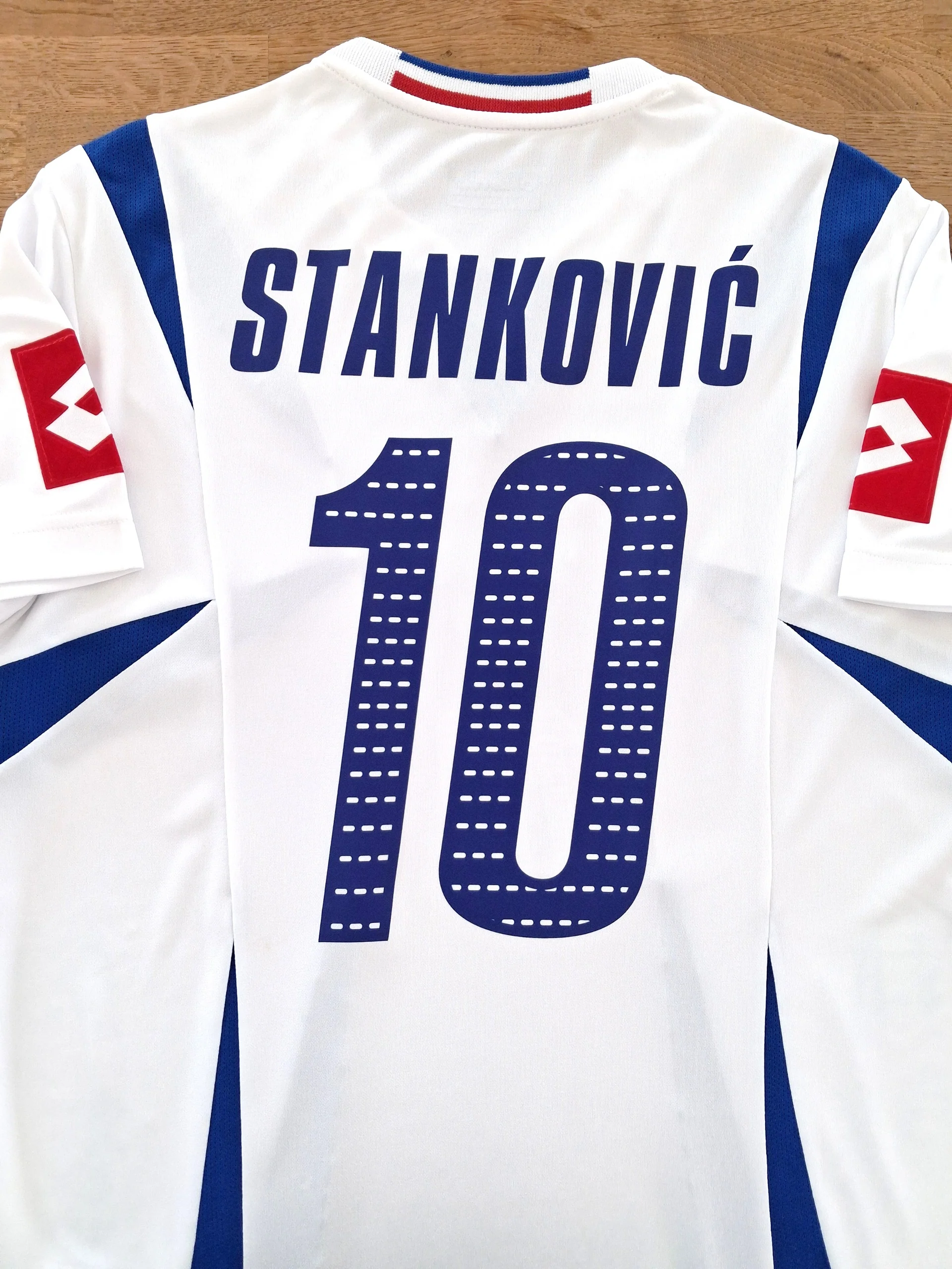 Montenegro 2006-07 Away