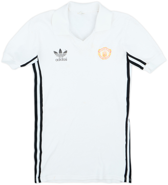 Manchester United 1980-81 Away