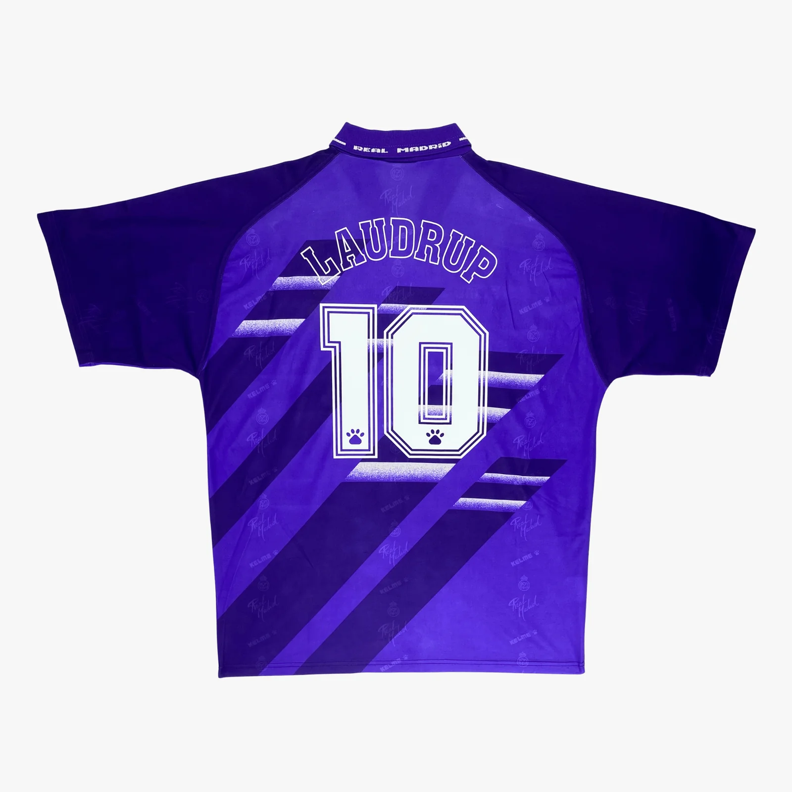 Real Madrid 1995-96 Away